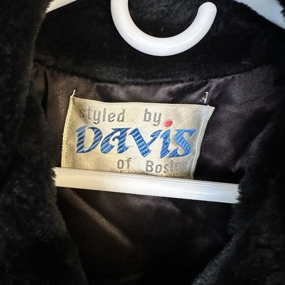 Vintage Womens Black Faux Fur Jacket Fleur de lis Buttons Coat Satin Medium - Picture 2 of 13